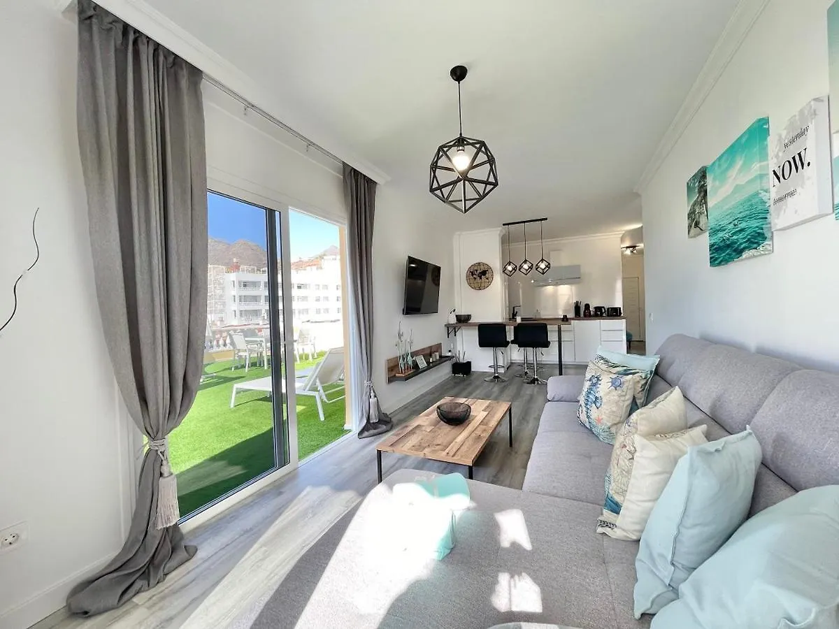 Paulmarie Apartment Gigantes Ocean Lounge Puerto de Santiago